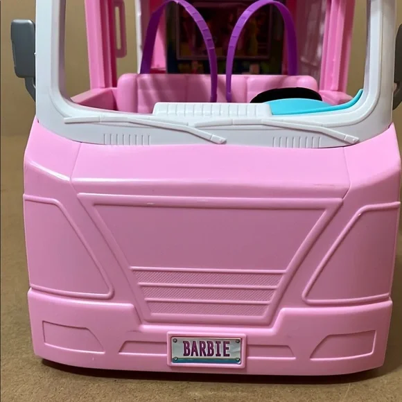 Camper RV - Picture 12 of 16